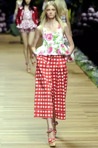 D&G Spring 2011 | မီလန်ဖက်ရှင်ရက်သတ္တပတ်