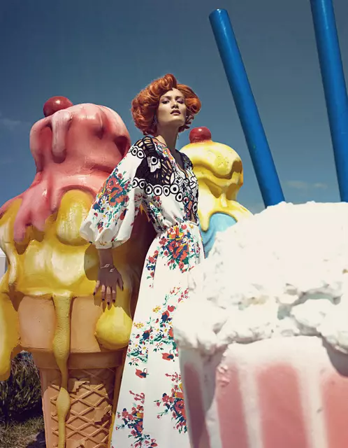 Rachel Rutt e Seon modellano Sweet Fashions per Harper's Bazaar China di Shxpir