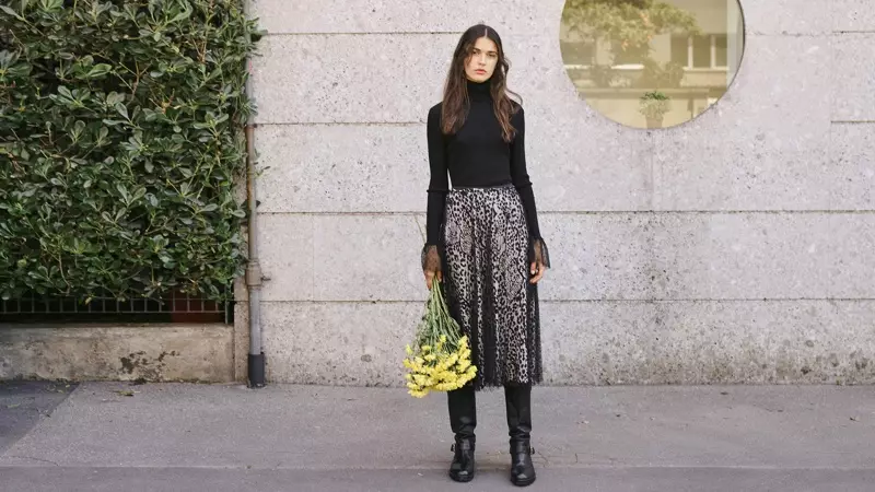 Model Matilde Giannetti fronter RED Valentino efterår-vinter 2020-kampagne.