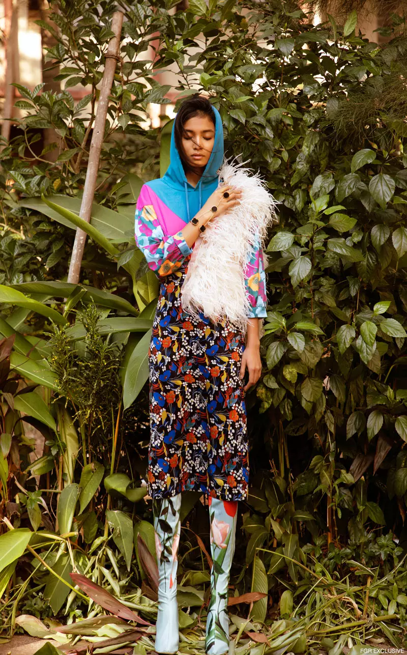 Klänning & kjol Madison, Jacka Not So Serious av Pallavi Mohan, Hand Cuff Color Chemistry och Shoes Hogwash. Foto: Kay Sukumar