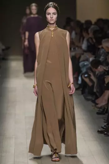 Valentino Gwanwyn/Haf 2014 | Wythnos Ffasiwn Paris