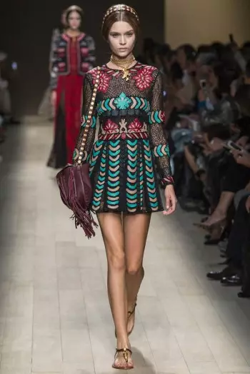 Valentino Xuân / Hè 2014 | Tuần lễ thời trang Paris