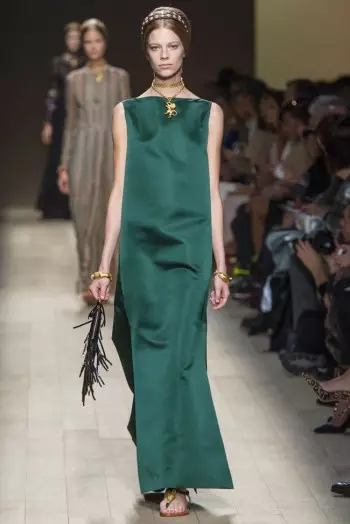 Valentino Spring / Summer 2014 | Paris Fashion Week