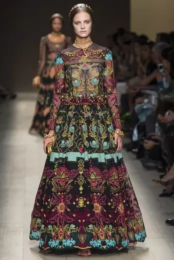 Valentino باھار / ياز 2014 | پارىژ مودا كىيىم ھەپتىلىكى