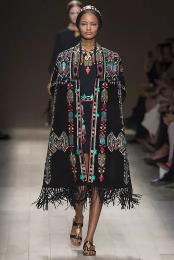 Valentino Spring/Chilimwe 2014 | Paris Fashion Week