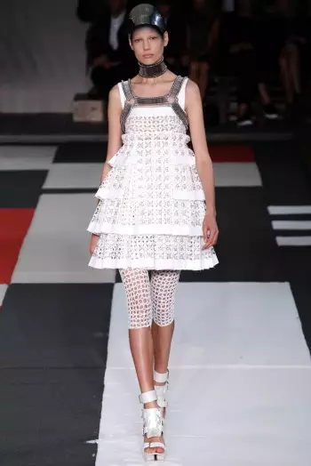 Alexander McQueen Xuân / Hè 2014 | Tuần lễ thời trang Paris