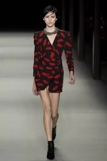 Saint Laurent pomlad/poletje 2014 | Pariški teden mode