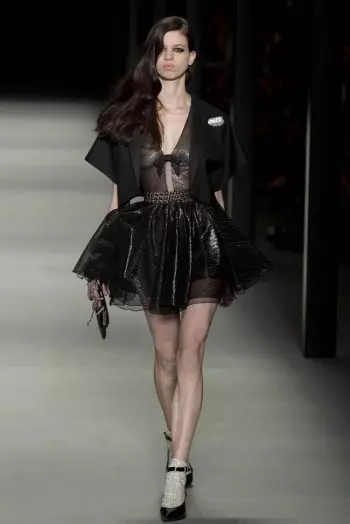 Saint Laurent tavasz/nyár 2014 | Párizsi divathét