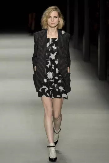 I-Saint Laurent Spring/Ihlobo lika-2014 | IVeki yeFashoni yaseParis