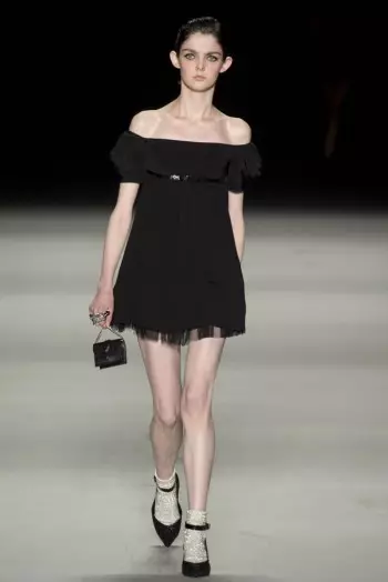 Saint Laurent tavasz/nyár 2014 | Párizsi divathét