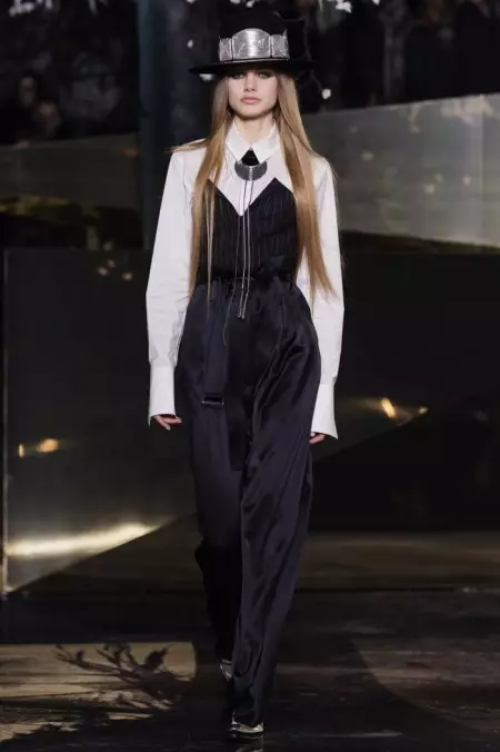 H&M Studio Fall 2016 | Paris Fashion Week