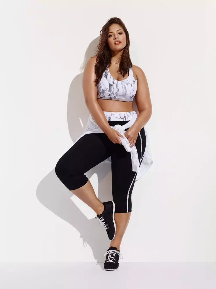 Ashley Graham foar Forever 21 plus grutte aktive klean