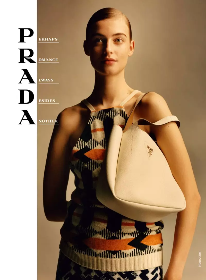 Iniharap ni Berit Heitmann ang kampanya ng Prada spring-summer 2020