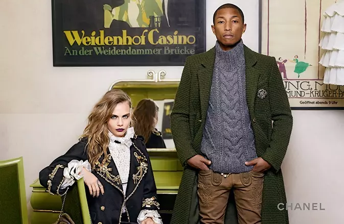 Cara i Pharrell posen amb una fusió d'estil austríac i parisenc