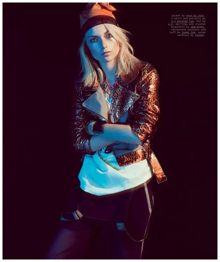 Farah Holt brilla con estilo urbano para la edición de febrero de 2013 de Nylon por Justin Hollar