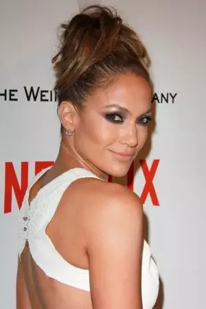 Jennifer Lopez' hår gennem årene: Fra brunette til blond