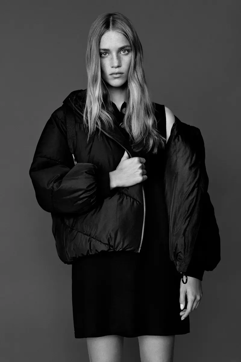 Zara se concentrează pe jachete puf pentru toamna-iarna 2020.