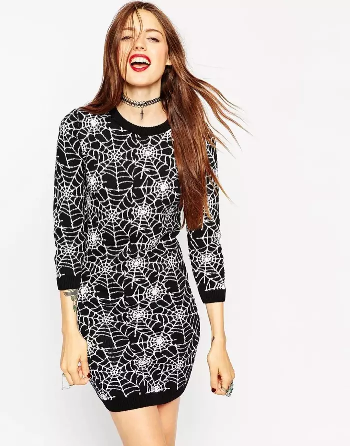 ASOS ნაქსოვი Cobweb კაბა ხელმისაწვდომია $63.00