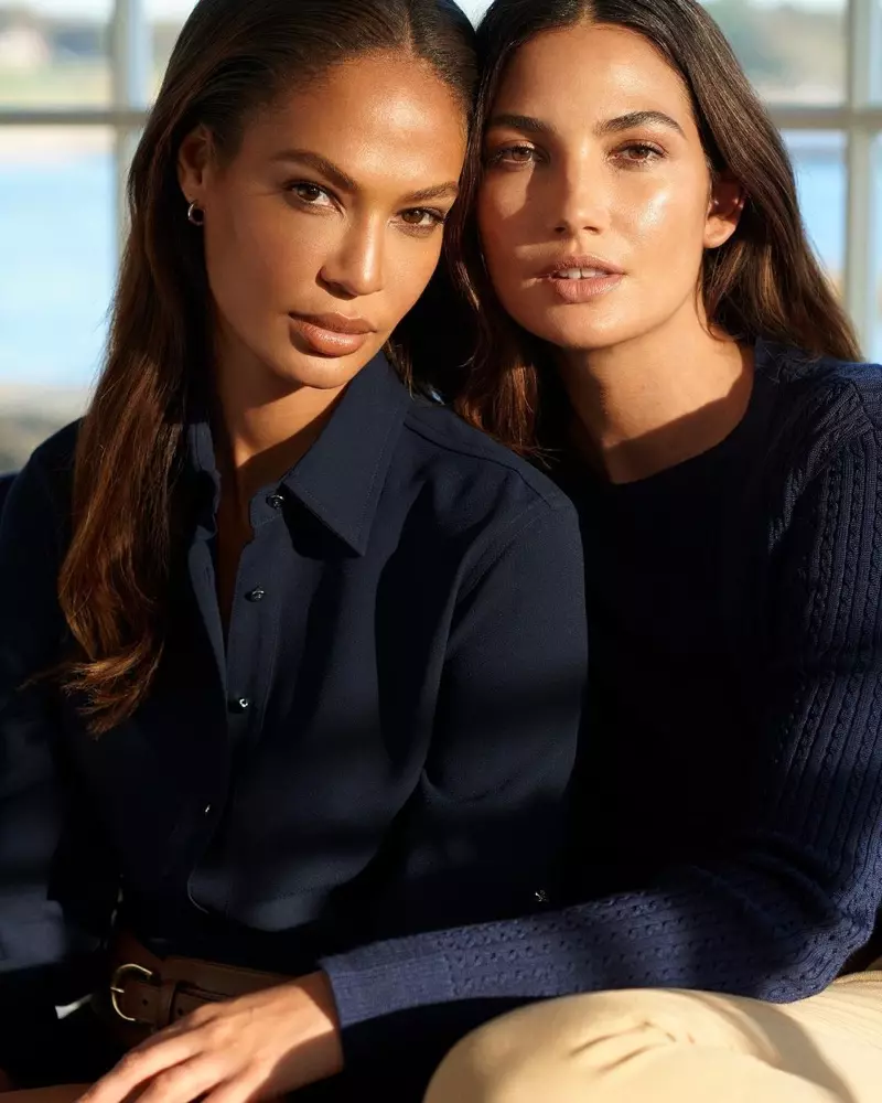 Joan Smalls และ Lily Aldridge แสดงในแคมเปญ Lauren Ralph Lauren ฤดูใบไม้ผลิปี 2021