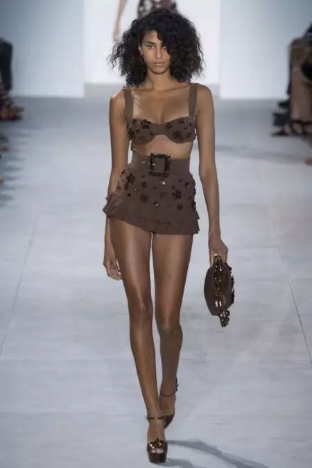 Michael Kors virágzik 2017 tavaszán