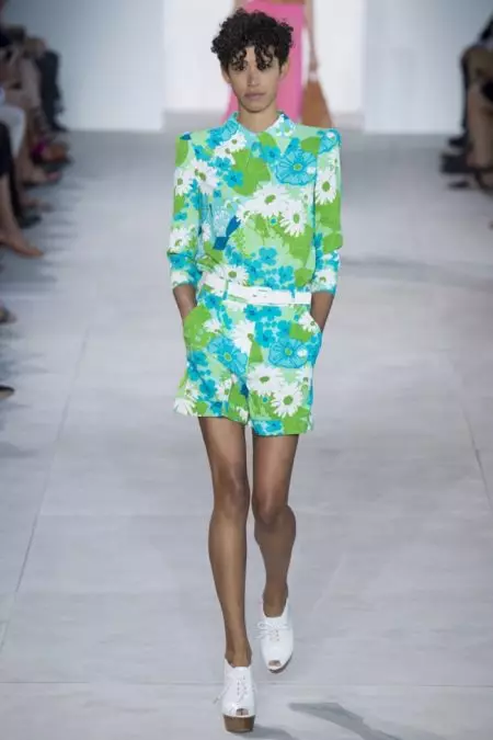 Michael Kors Amabweretsa Blooms kwa Spring 2017