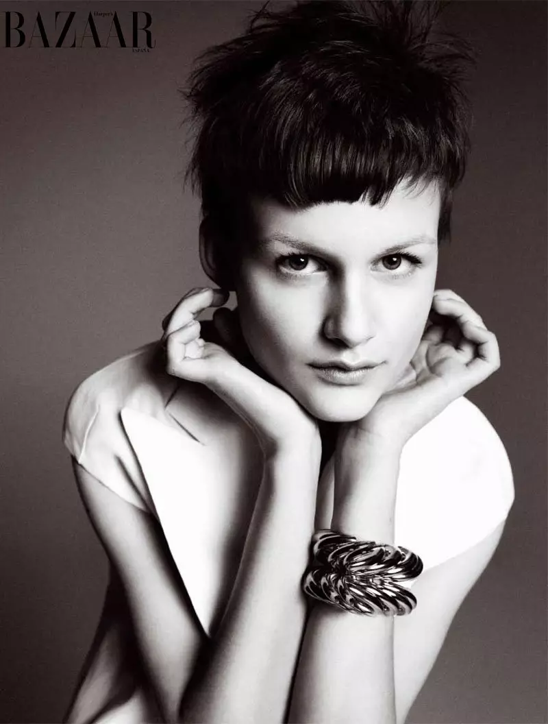 Nina Porter od Txema Yeste pro Harper's Bazaar Španělsko únor 2011