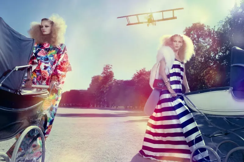 Ilse de Boer & Maud Welzen av Taki Bibelas for Marie Claire Italia februar 2011