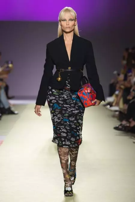 Versace ofereix estampats atrevits per a la primavera de 2019