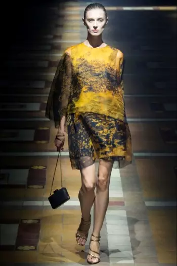 Lanvin Spring 2015: บทเรียนแห่งความสง่างาม