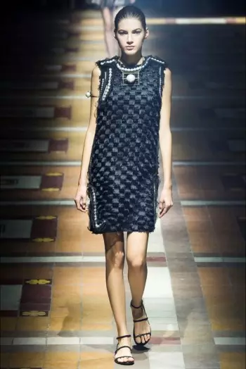 Lanvin 2015eko udaberria: dotoreziako ikasgaia