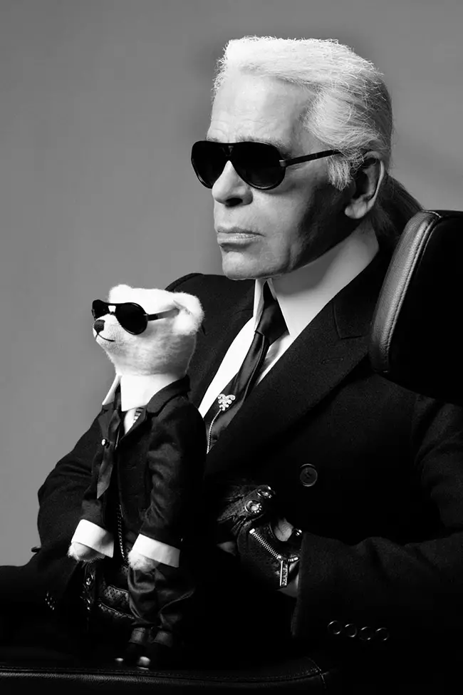 15 Amagambo azwi cyane ya Karl Lagerfeld | Kuva kuri Chanel kugeza Ibyuya