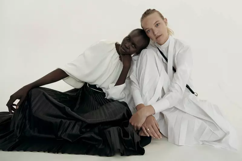 Alek Wek & Gemma Ward Jikọọ ndị agha maka PORTER Dezie