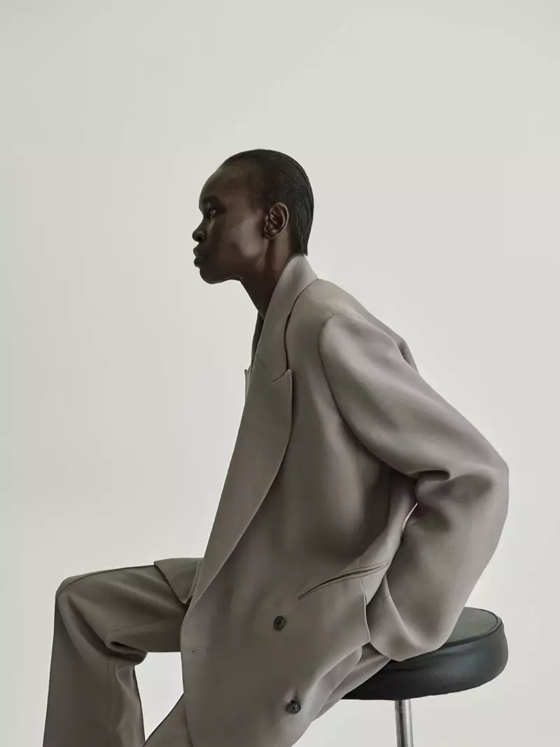 Alek Wek & Gemma Ward i gcomhar le haghaidh PORTER Edit