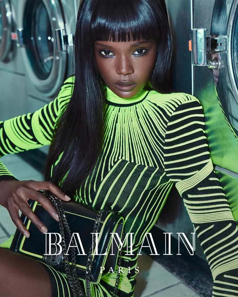 Balmain enlists Duckie Thot rau nws lub caij nplooj zeeg-caij ntuj no 2018 kev sib tw