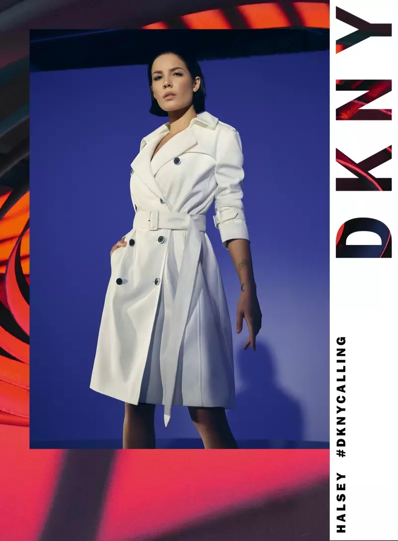 DKNY devwale kanpay prentan-ete 2020 ak Halsey