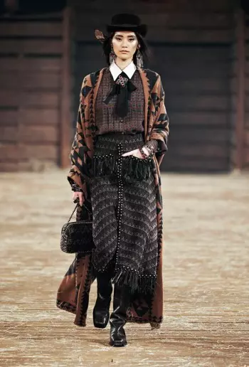 Chanel 2014-يىلى كۈزدىن بۇرۇنقى ئۇچۇش يولى