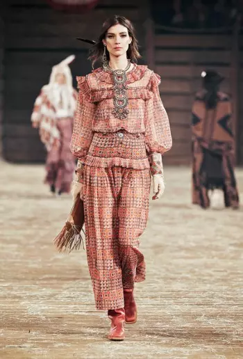 Chanel Runway Show før høsten 2014