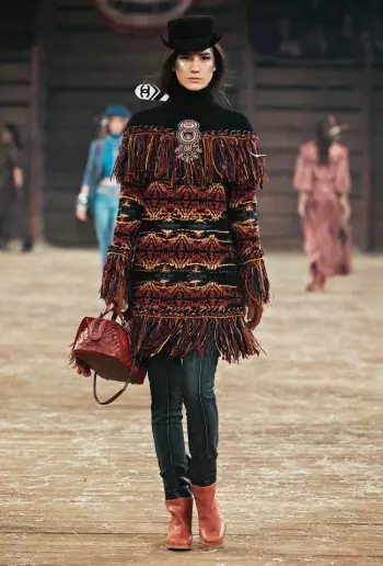 Chanel Pre-Fall 2014 ධාවන පථ ප්‍රදර්ශනය