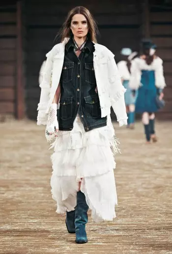 Chanel 2014-يىلى كۈزدىن بۇرۇنقى ئۇچۇش يولى