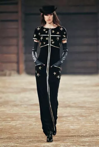 Chanel Pre-Fall 2014 ධාවන පථ ප්‍රදර්ශනය