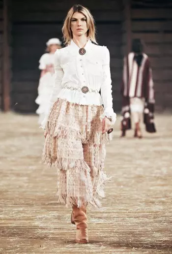 Chanel 2014-يىلى كۈزدىن بۇرۇنقى ئۇچۇش يولى