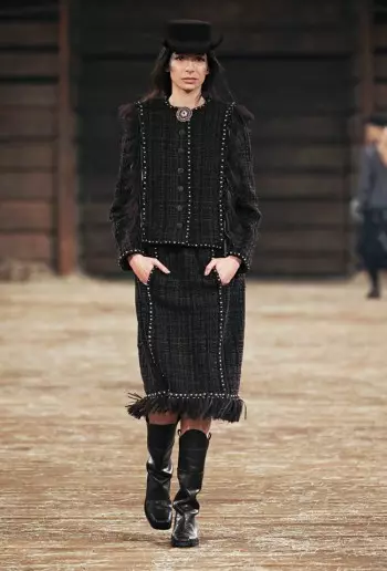 Передосінній показ Chanel 2014