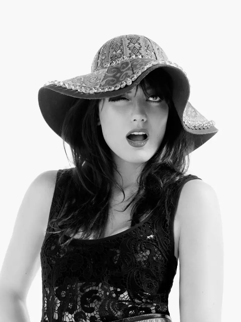 Daisy Lowe deur Carlos Lumiere vir XOXO the Mag Mei 2012