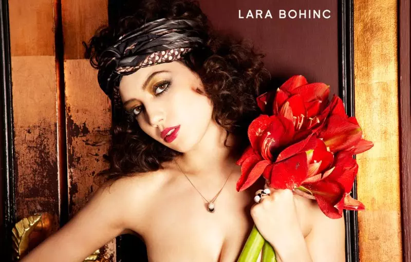 Daisy Lowe para a campanha Lara Bohinc Primavera 2012 por Jon Compson