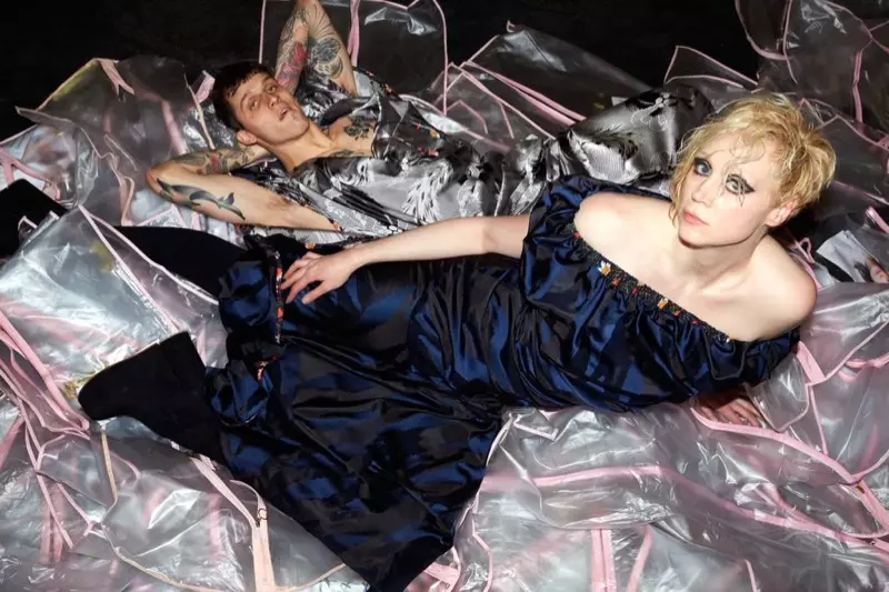 Gwendoline Christie Fronts Vivienne Westwood's Fall ' 15 விளம்பரங்கள்