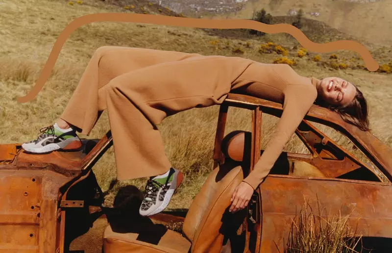 Birgit Kos dans la campagne automne-hiver 2017 de Stella McCartney