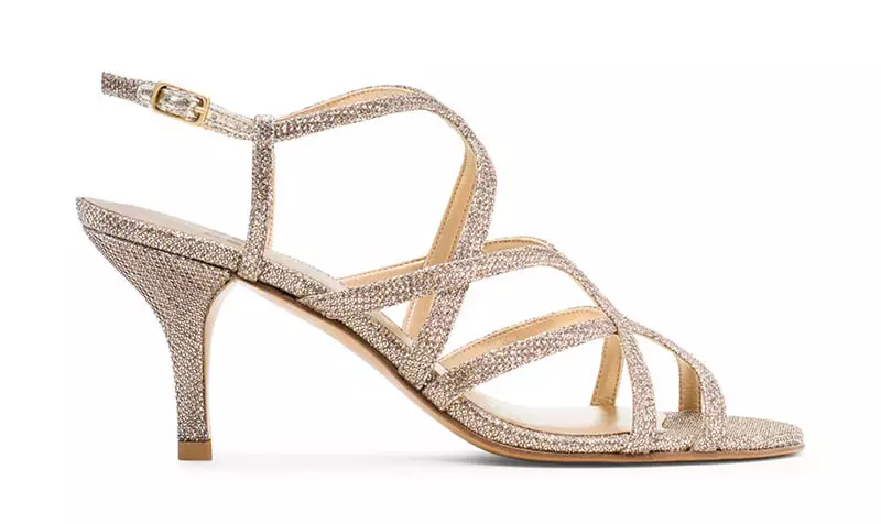 Stuart Weitzman Sandalia TURNINGUP $355