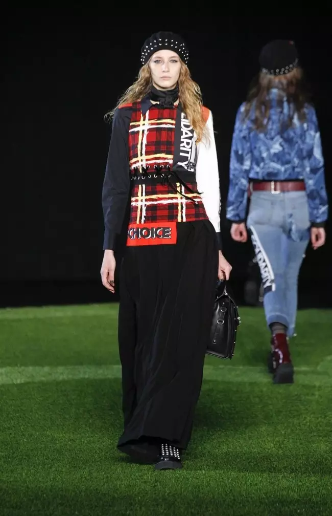 marc-by-marc-Jacobs-2015-dayrta-jiilaalka-muuska-run-way15