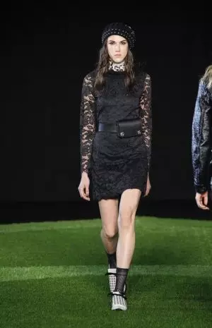 Marc nipasẹ Marc Jacobs Fall / Igba otutu 2015