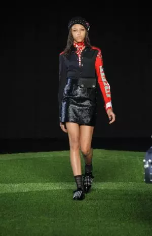 Marc nipasẹ Marc Jacobs Fall / Igba otutu 2015